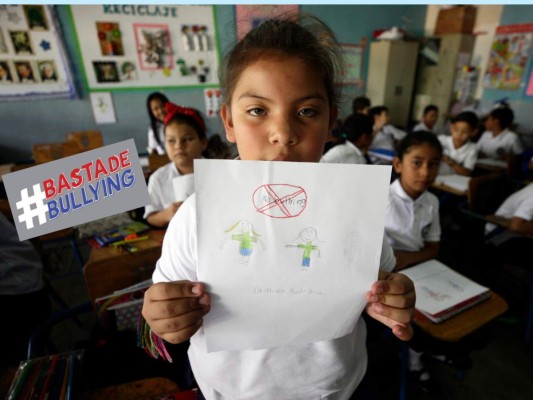 Niños en escuelas se pronuncian contra el bullying por medio de dibujos