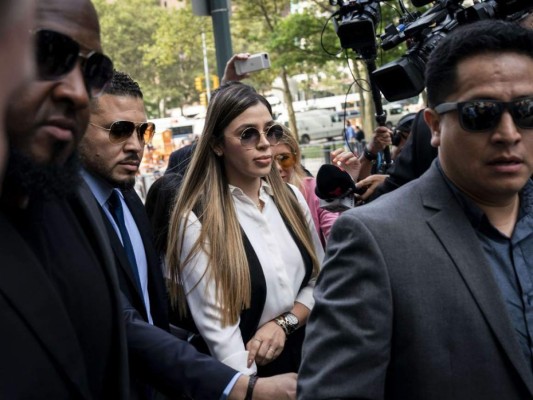 FOTOS: El nuevo look de Emma Coronel en la sentencia de su esposo, El Chapo Guzmán