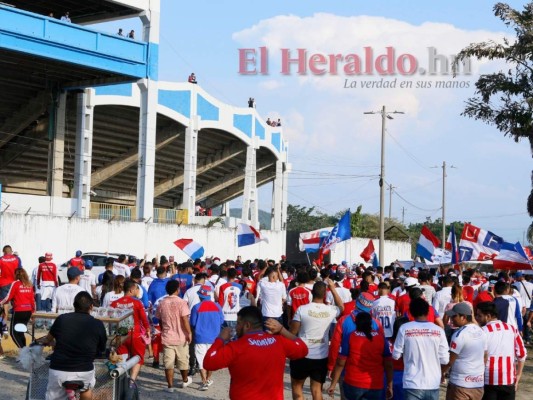 FOTOS: Las mejores imágenes del partido entre Olimpia y Real de Minas