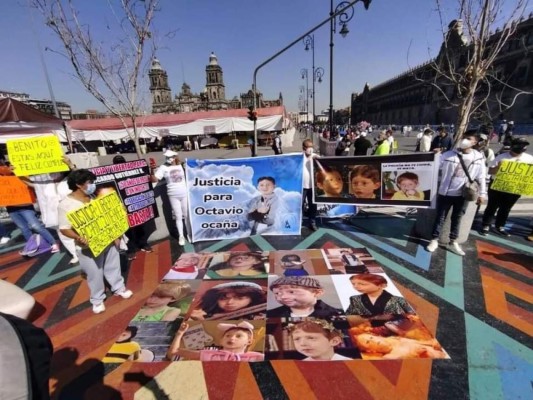 'Queremos justicia, se lo imploro': Marchan en México en el cumpleaños de Octavio Ocaña