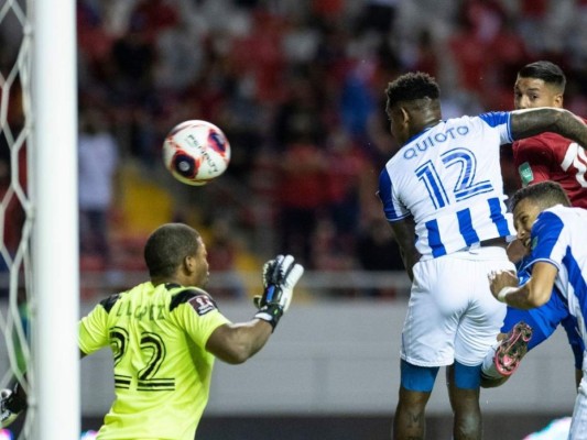 Decepción total y adiós Qatar: La derrota de Honduras frente a Costa Rica en imágenes