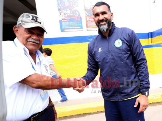 Leyenda en Olimpia y en el fútbol uruguayo, así era Robert Lima (Fotos)