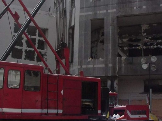 Ataque a Torres Gemelas: Los destrozos que quedaron en alrededores de la zona cero