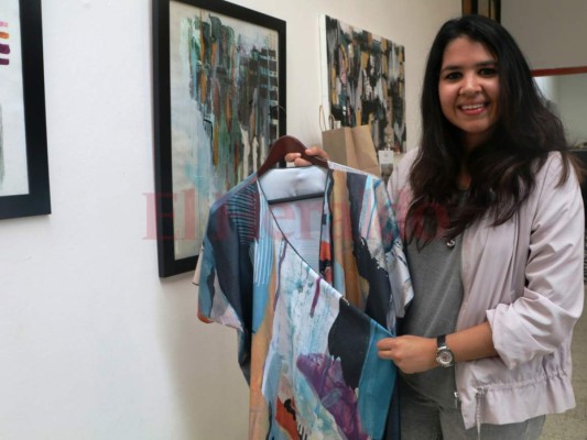 Helga Sierra, joven hondureña que lleva su arte abstracto a otro nivel