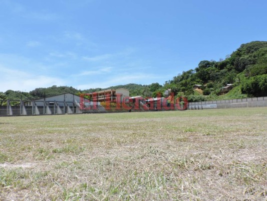 Asi está el estadio en Roatán para el duelo entre Olimpia y Galaxy