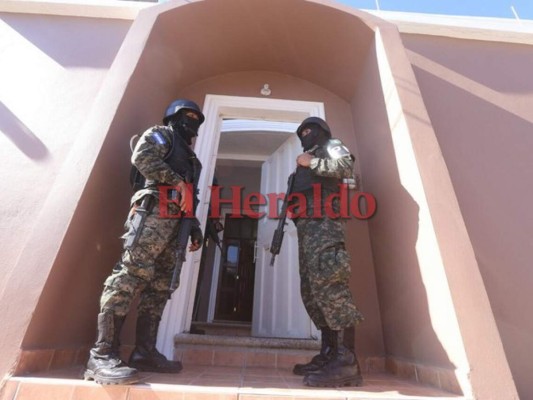 Casas de lujo fueron allanadas en residencial Las Uvas durante Operación 'Apolo'