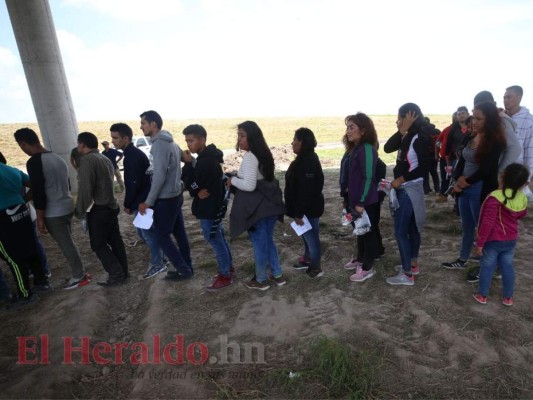 FOTOS: El infierno que viven migrantes hondureños en Falfurrias, la 'segunda frontera' entre México y EE UU