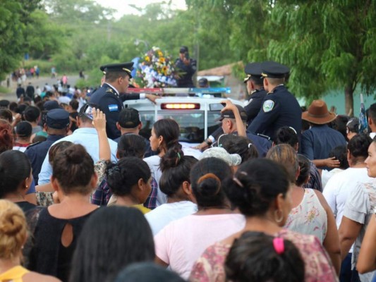 Así fue el entierro del policía que falleció en accidente de tránsito