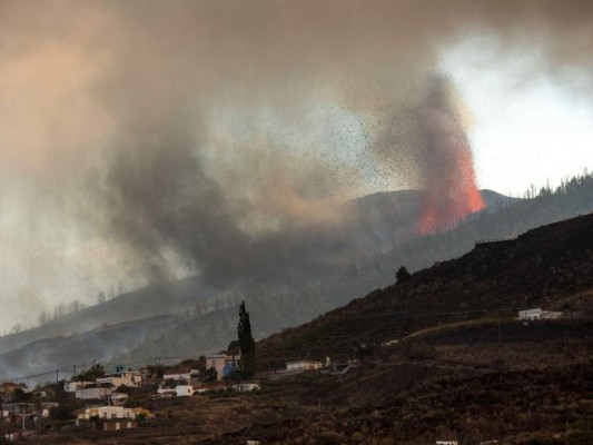 Destrucción y zozobra: las imágenes que dejó la erupción del volcán Cumbre Vieja