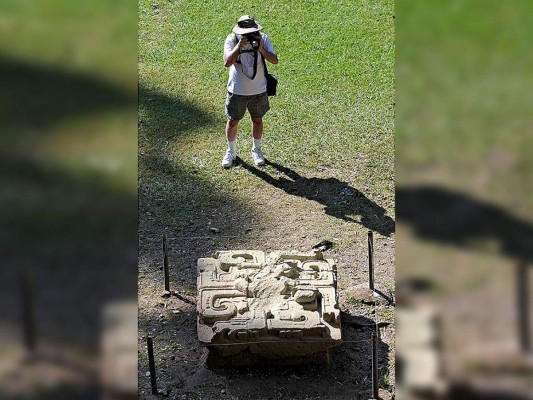 Los turistas atraídos por la cultura Maya