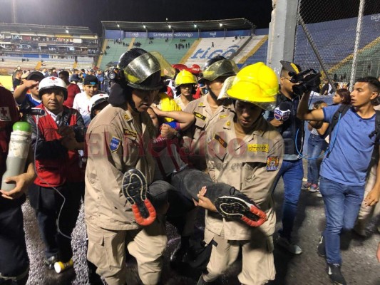 Tres muertos, más de siete heridos y tres jugadores en el hospital; el saldo del clásico no jugado