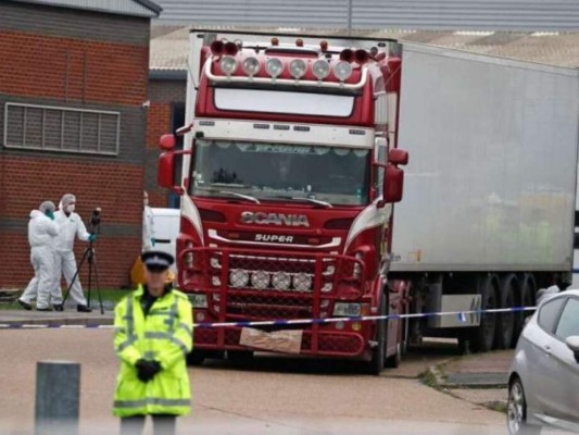 FOTOS: Lo que se sabe sobre los 39 muertos dentro de camión en Inglaterra