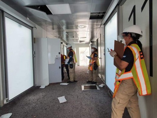 FOTOS: Así fue el traslado de los primeros módulos con hospitales móviles