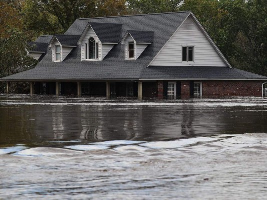 Las imágenes que muestran el desastre dejado por huracán Florence en las Carolinas