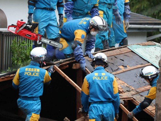 Disminuyen esperanzas de encontrar supervivientes tras deslave en Japón  
