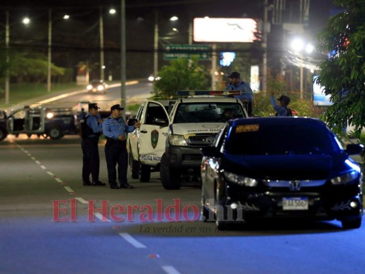 FOTOS: Vendedor se cita con cliente para mostrarle carro y lo matan