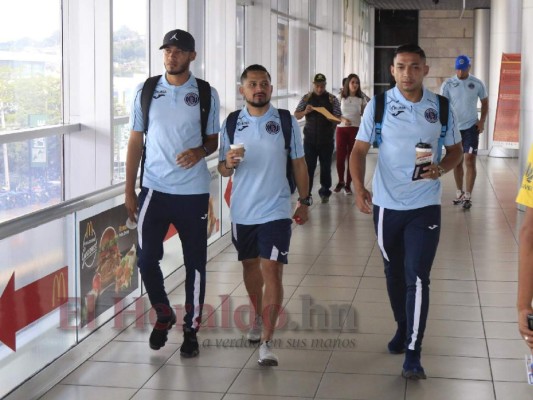 Jugadores de Motagua viajan motivados a El Salvador para enfrentar al Alianza