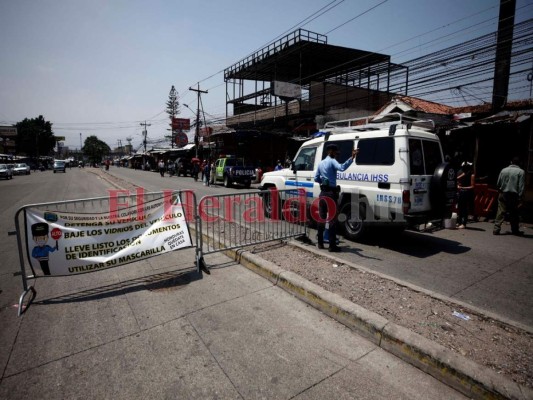 FOTOS: Mercado Zonal Belén reabre tras profunda desinfección