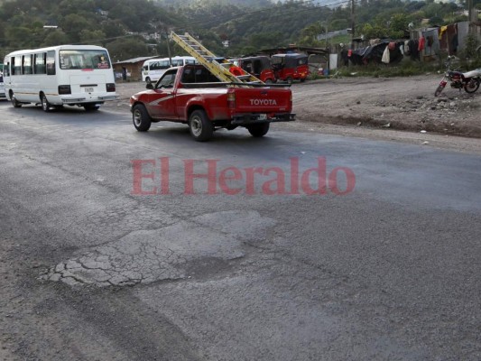 Fotos: Aún con el bacheo, carretera hacia Olancho está propensa a seguir en mal estado