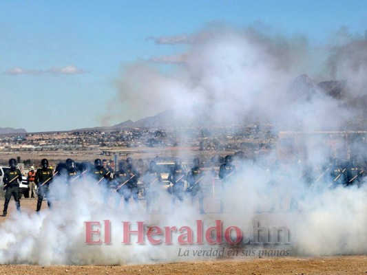 FOTOS: Así se prepara la patrulla fronteriza para detener a migrantes de la caravana