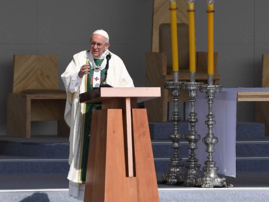 Así fue la multitudinaria misa que ofreció el Papa Francisco en el parque O'Higgins de Chile