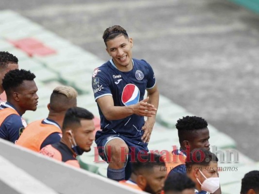 Las mejores imágenes que dejaron las clasificaciones de Olimpia y Motagua a la final