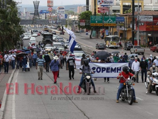 Así fue la protesta de maestros en la capital contra la intervención del Inprema