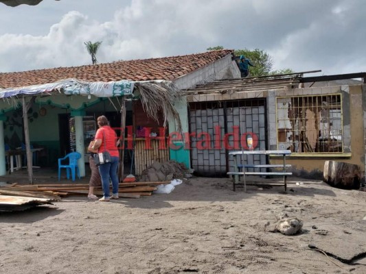 FOTOS: Los daños provocados por fuerte oleaje en la playa de Cedeño