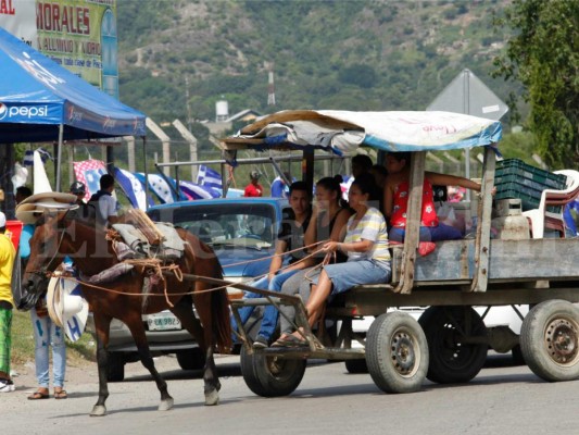 Así se vive el ambiente previo al duelo entre Honduras y Canadá