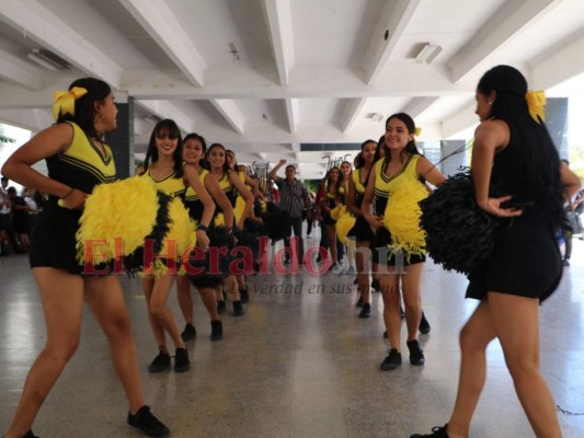 FOTOS: Dinámicas pomponeras del Central están listas para impresionar