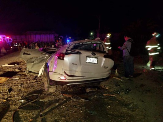 Las imágenes del fatal accidente que dejó al menos 8 muertos en Las Mercedes, Comayagua