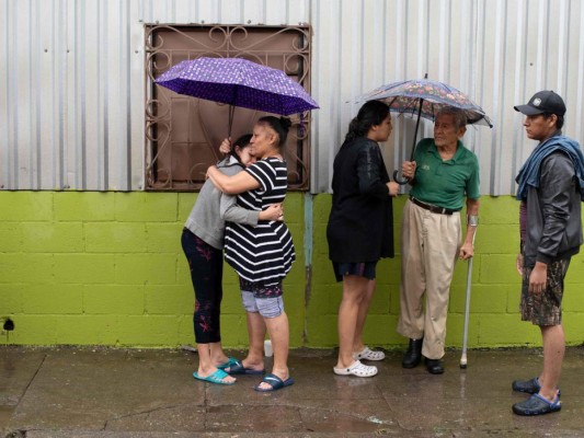 Muertos e inundaciones: estragos de la tormenta Amanda en El Salvador (FOTOS)