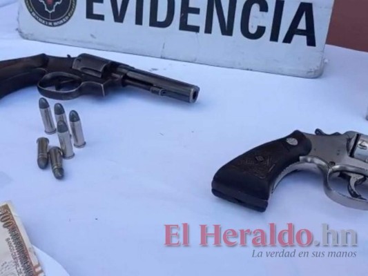 Capturan a cuatro sicarios de la 18 y una integrante de Los Chirizos en la capital (FOTOS)