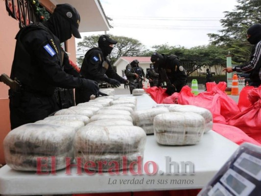 El decomiso de droga a la pandilla 18 en colonia El Pedregal, valorada en millón y medio (FOTOS)