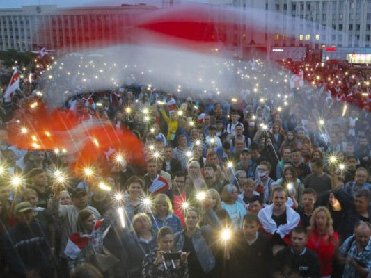 Temor, caos y muerte: las fotos del año en la Europa del 2020