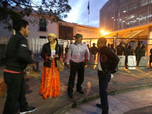 Ambiente vivido en la elección de la junta en propiedad del Congreso Nacional de Honduras