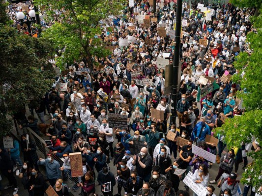 FOTOS: Brutalidad policial caldea ánimos y aviva protestas en EEUU