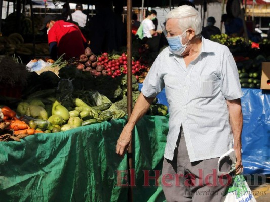 A seis meses de la pandemia, comercio en la capital resurge un paso a la vez