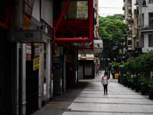 FOTOS: El mundo sigue encerrado y se prepara para pico de contagios de Covid-19