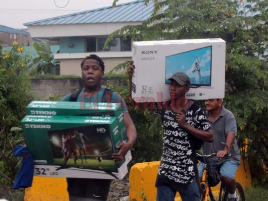 FOTOS: Cronología en imágenes del conflicto político electoral en Honduras