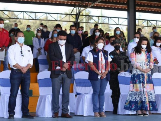 Así lucen las nuevas ambulancias para el traslado de pacientes con covid-19