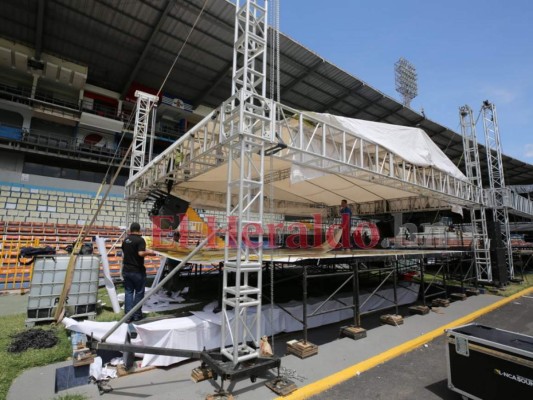 FOTOS: Los preparativos en el Estadio previo al 15 de septiembre