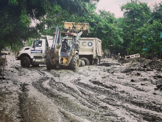 Escenas desesperantes: Continúan labores para rescatar zonas devastadas por tormentas Eta y Iota