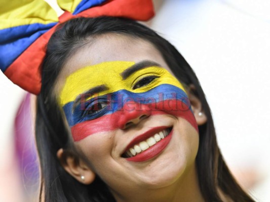 Hermosas colombianas presenciaron el pase a octavos de su equipo ante Senegal