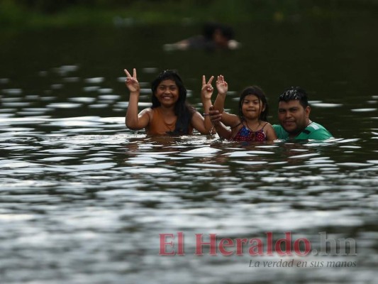 FOTOS: Entre risas, juegos y chapuzones disfrutan la Semana Santa en Pespire