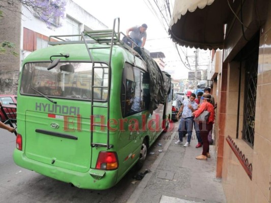 Entre restricciones y operativos, capitalinos viajan durante Semana Santa