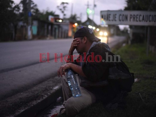 Imágenes conmovedoras de la caravana migrante rumbo al espinoso 'sueño americano'