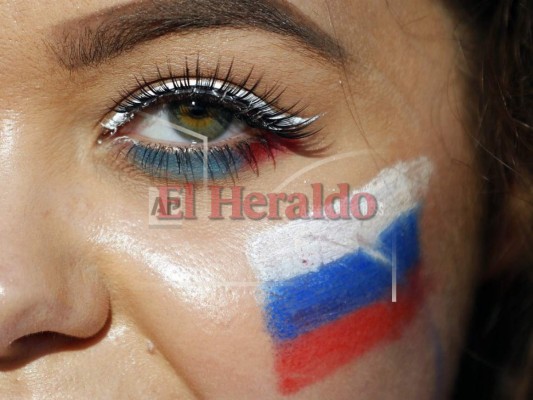 Bellas mujeres despiden los cuartos de final en el Rusia vs Croacia