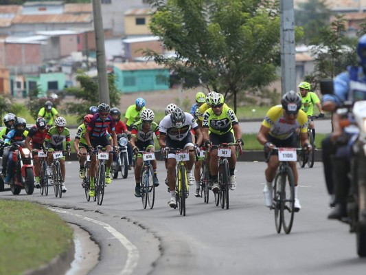 El color, ganadores, fuerzas vivas y curiosidades de la Sexta Vuelta Ciclística