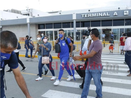 ¡Como héroes! Así recibieron a la selección olímpica en San Pedro Sula (Fotos)